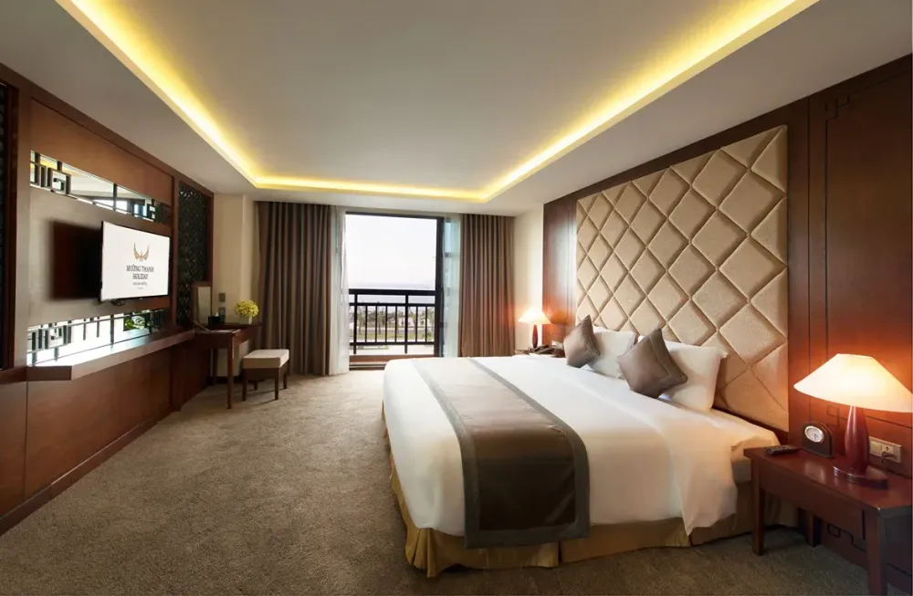 executive-suite-room-04_1732605175.webp